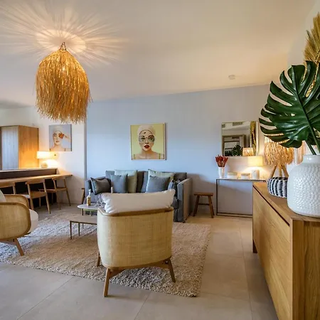 De Luxe Pour Des Paisibles. Apartment
