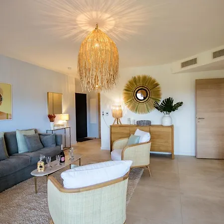 De Luxe Pour Des Paisibles. Apartment